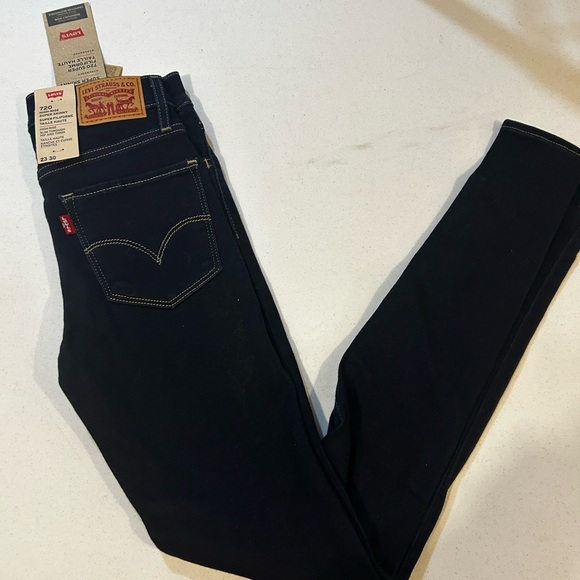 Levi's Denim - Levi's Women's Black Jeans NWT